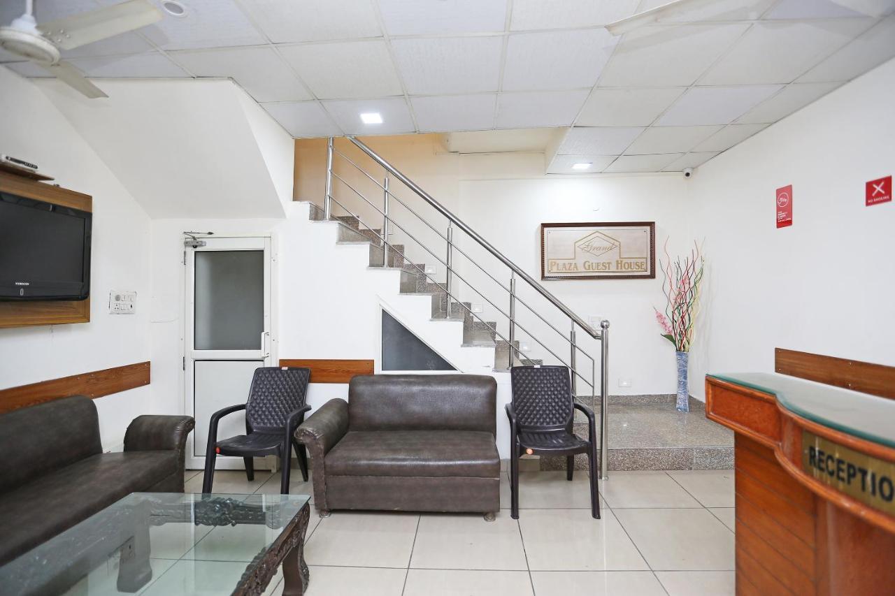 Oyo Flagship 9554 Hotel Grand Plaza Faridabad Exterior photo